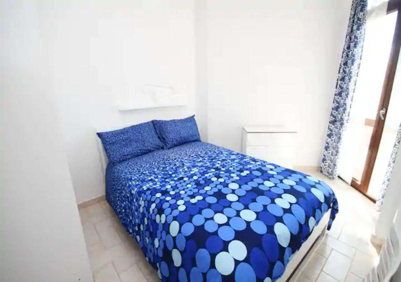 Appartamento Sul Mare Теулада Екстериор снимка